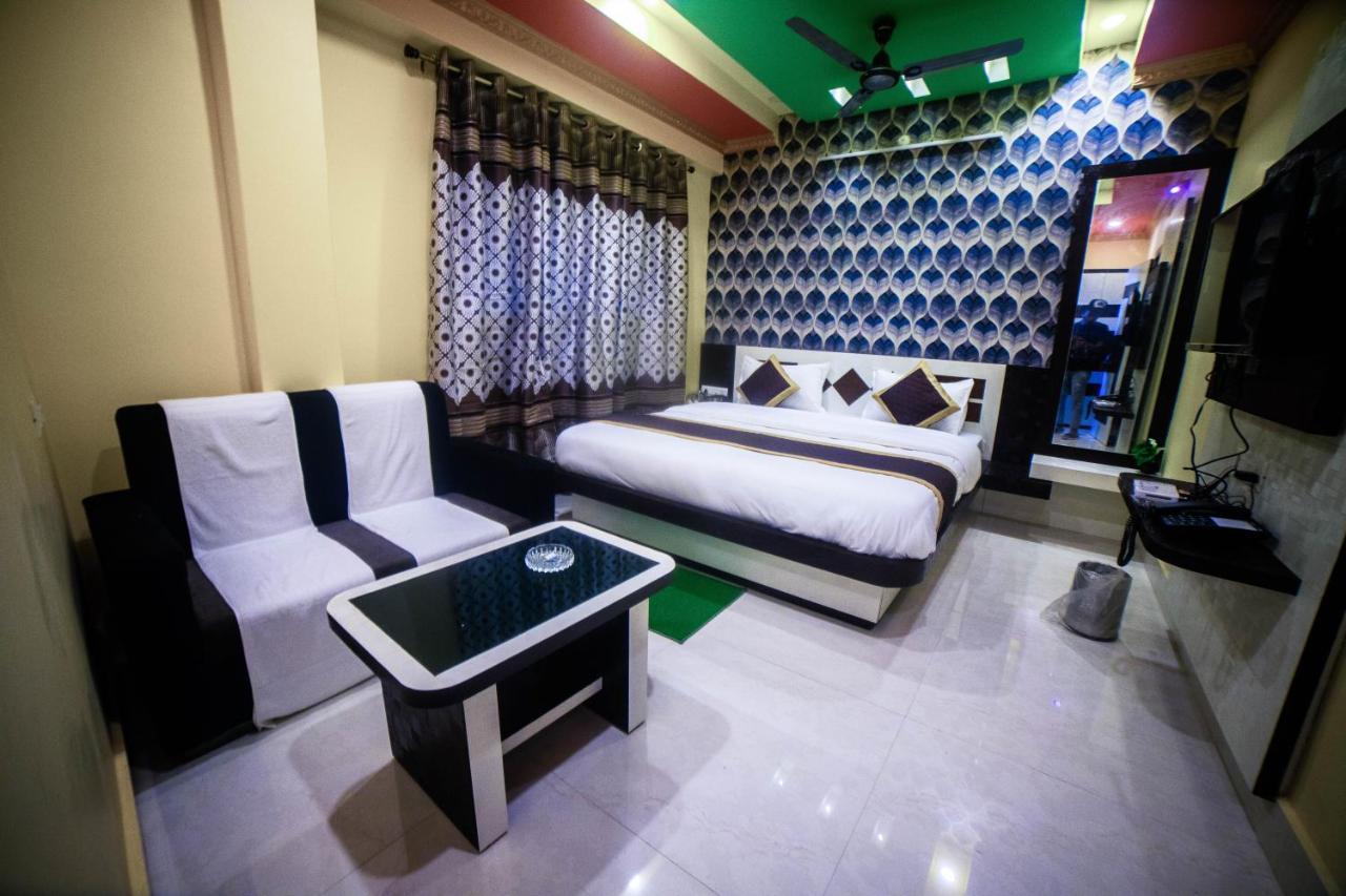 סיליגורי Tirupati Lodge Njp מראה חיצוני תמונה
