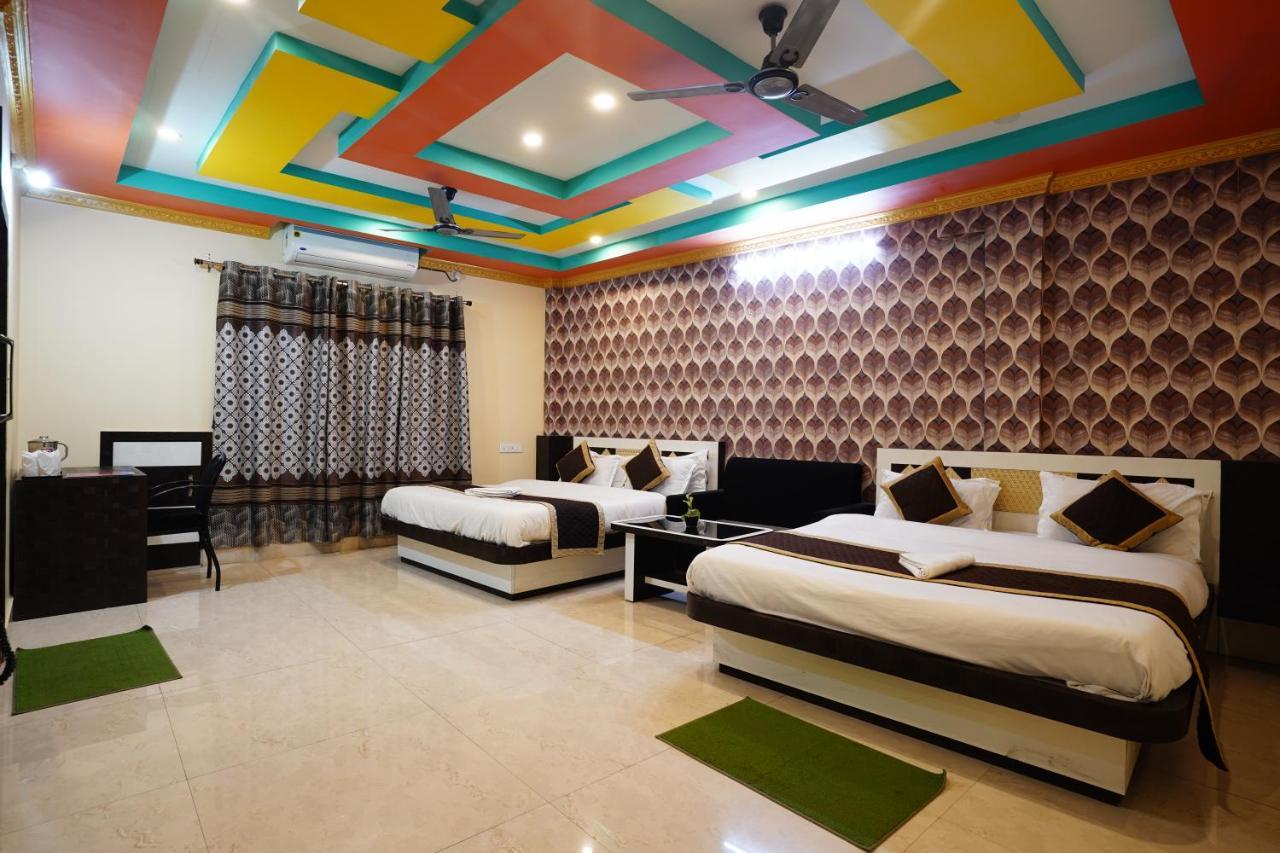 סיליגורי Tirupati Lodge Njp מראה חיצוני תמונה