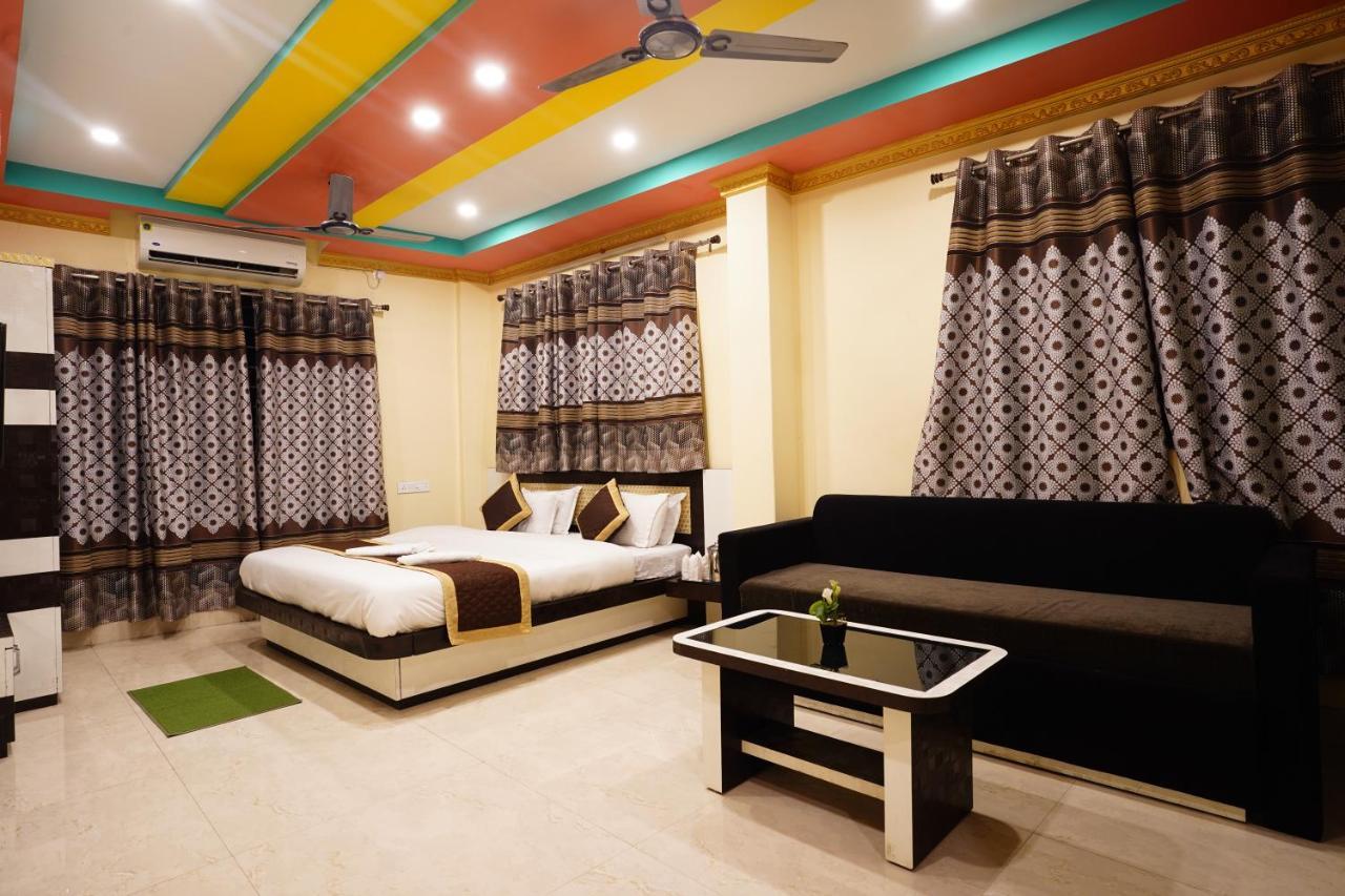 סיליגורי Tirupati Lodge Njp מראה חיצוני תמונה