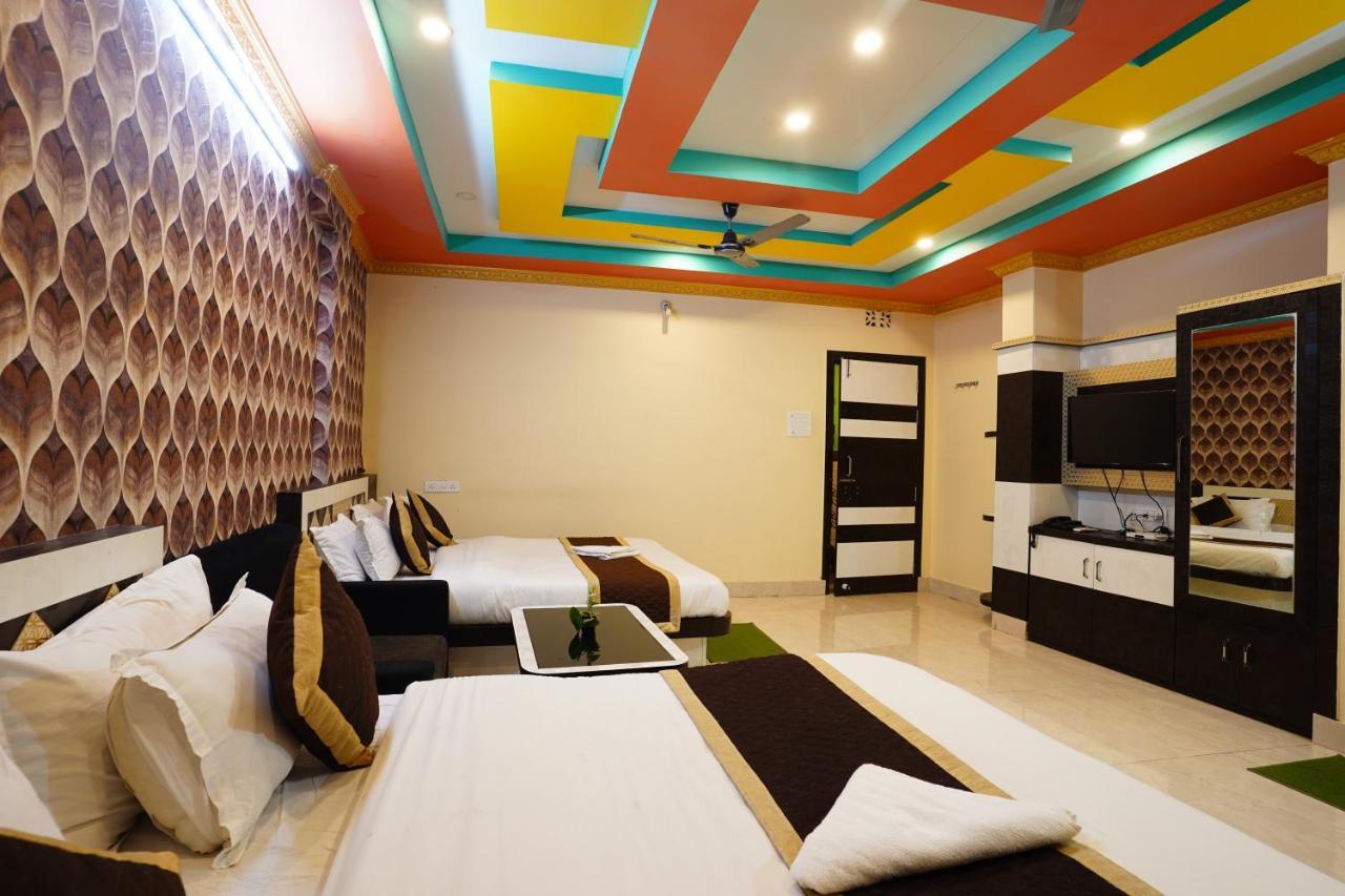 סיליגורי Tirupati Lodge Njp מראה חיצוני תמונה