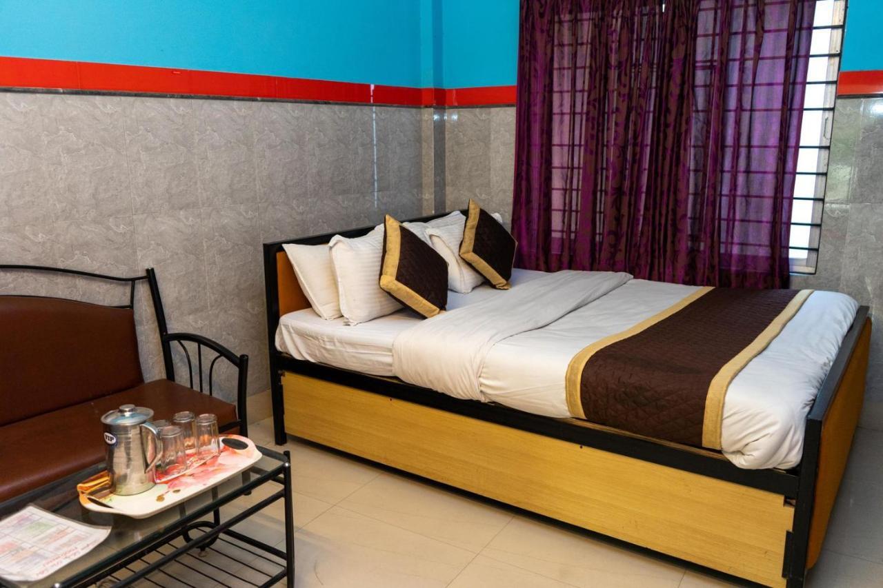 סיליגורי Tirupati Lodge Njp מראה חיצוני תמונה